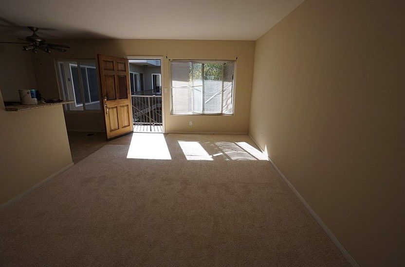 2nd image of 718 W 54th St