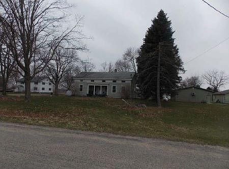 2nd image of 2224 Randall Rd