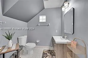 3884 NW 63rd Ter — Photo 4