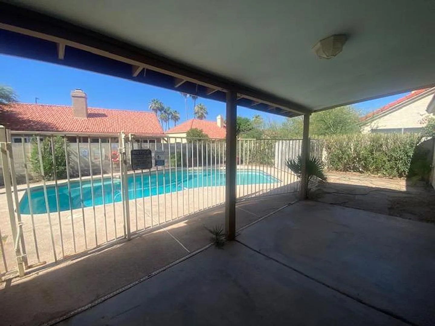 Gilbert Home With Private Pool Walking Distance To Freestone Park — Photo 3