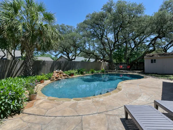 4619 Spotted Oak Woods, San Antonio, TX 78249