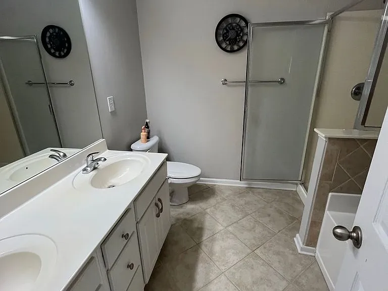 821 Tulip Poplar Way — Photo 17