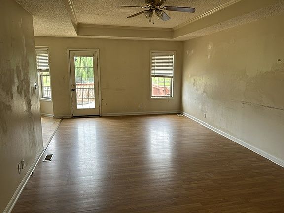 3rd image of 3277 S Senseney Cir