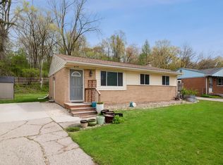 419 Cloverdale St, Ann Arbor, MI 48105