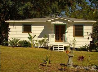 4960 Bayou Shores Dr, Coden, AL 36523