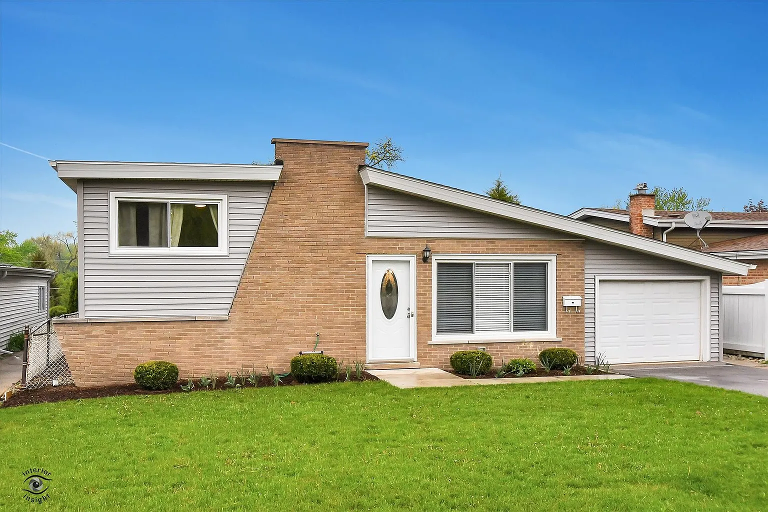 15 E Peiffer Ave photo 1