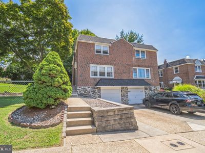 734 Claire Rd, Philadelphia, PA, 19128
