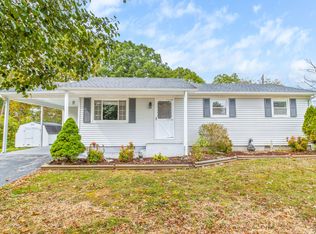 34 Mountain Trail Cir, London, KY 40744