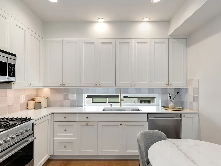 5030 Sand Point Pl NE — Photo 5
