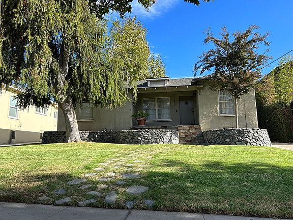 2nd image of 2843 Hermosa Ave