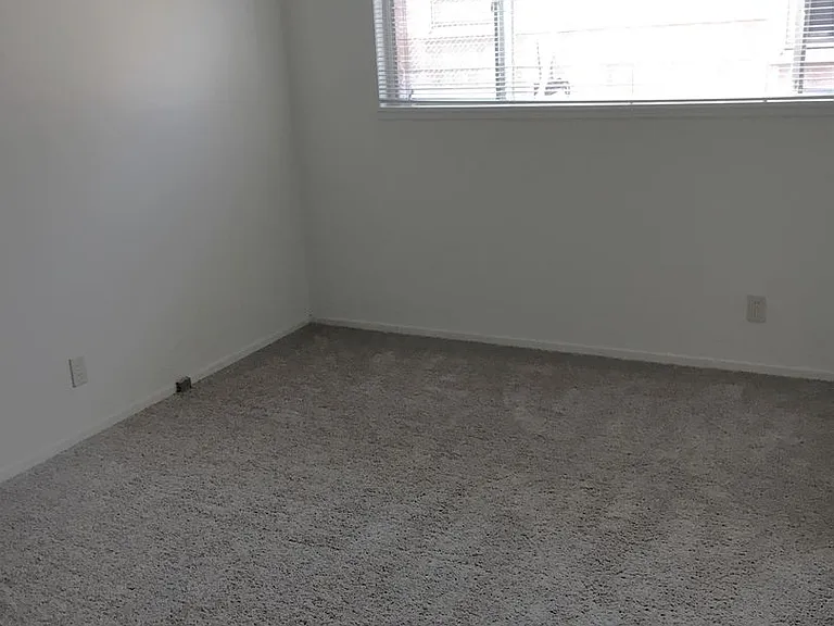 2428 Ellsworth St #201 — Photo 3