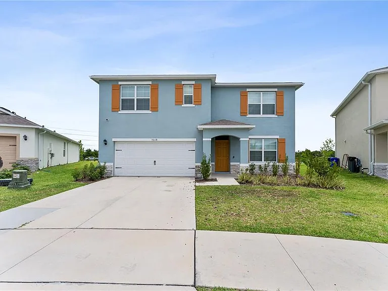 5038 Foxglove Cir — Photo 2