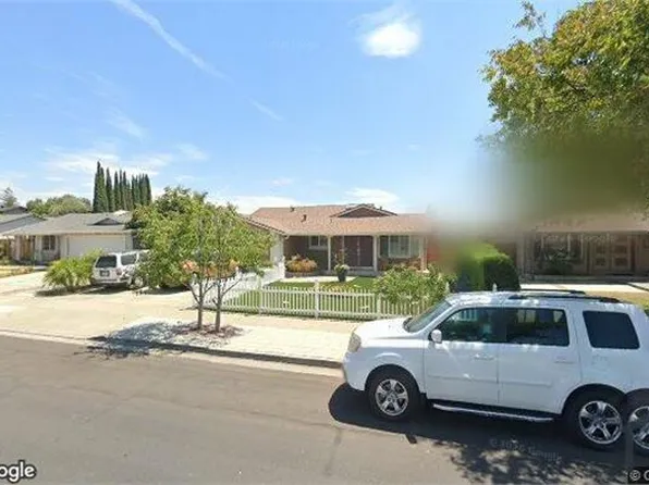 3070 Lynview Dr, San Jose, CA 95148