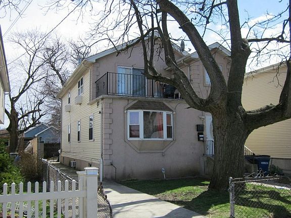 3rd image of 14423 223rd St