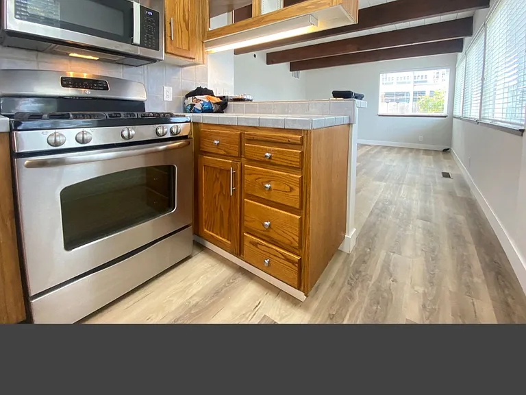 212 Treasure Island Ave — Photo 8