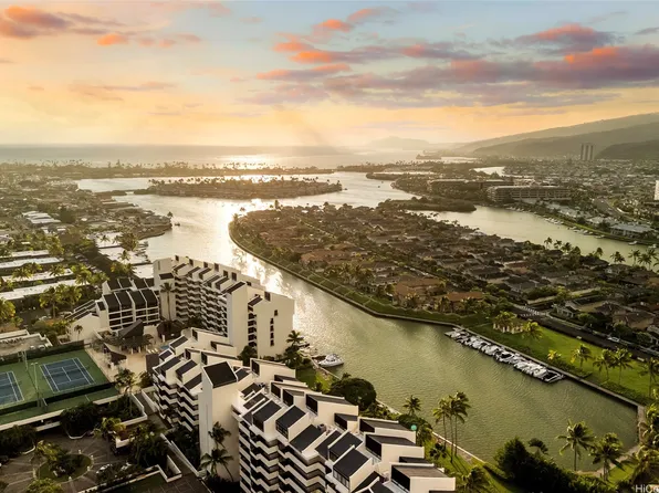 500 Lunalilo Home Rd APT 26L, Honolulu, HI 96825