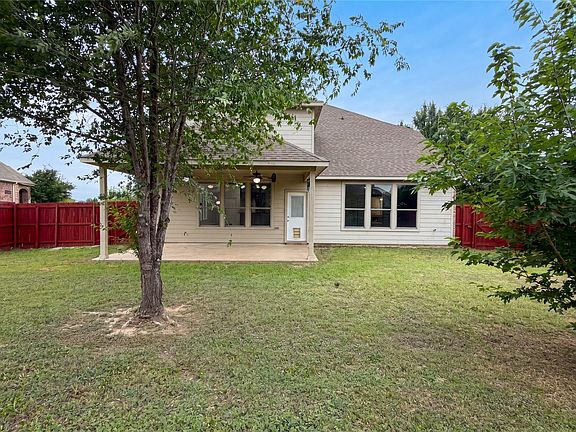 5th image of 1501 Martin Creek Dr