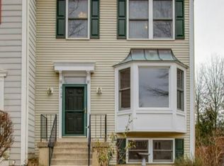 6109 Joust Ln, Alexandria, VA 22315