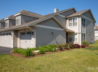945 Buckingham Dr UNIT 1, Sycamore, IL 60178