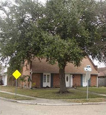 2nd image of 600 Saint Julien Dr