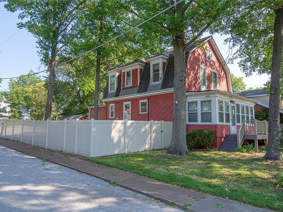 1st image of 801 E Monroe Ave