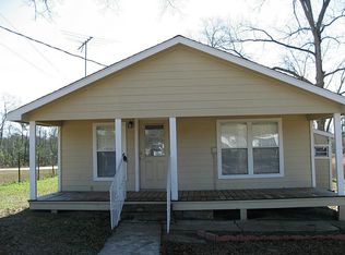 2000 S 7th St, Conroe, TX 77301