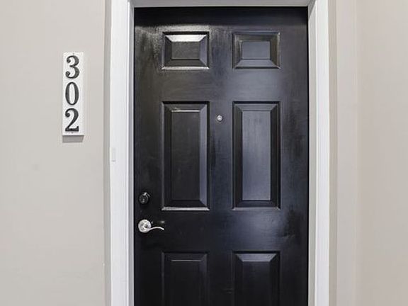 3rd image of 1000 Westwood Village Way Unit 302