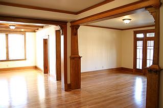 4th image of 5798 Pershing Ave APT 3W
