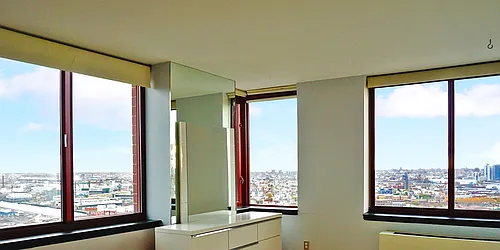 Sold by R New York
