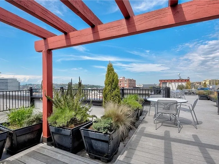 1620 Belmont Ave #130 — Photo 3