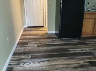 2771 Station St #3, Rock Creek, OH 44084
