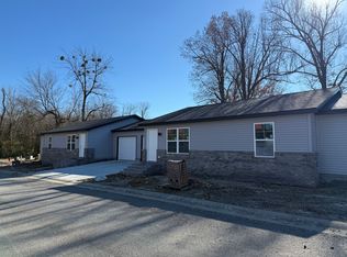 135 Ecco Ln, Paducah, KY 42003