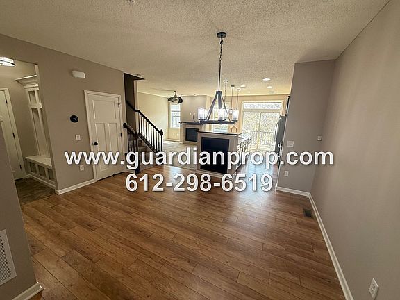 2nd image of 11325 Sand Castle Dr #E