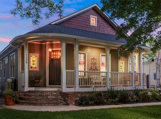 1228 Nicholson St, Houston, TX 77008