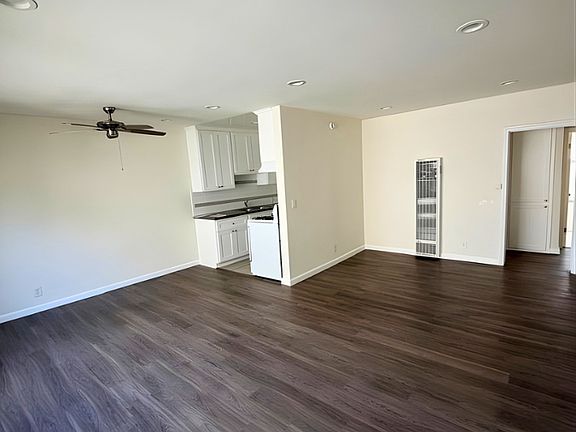 2nd image of 936 N Sierra Bonita Ave APT 9