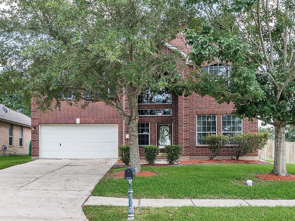 1st image of 325 Diamond Bay Dr