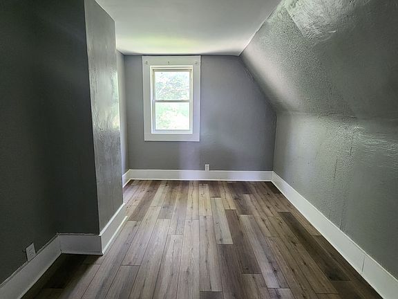 4th image of 14 A St #1