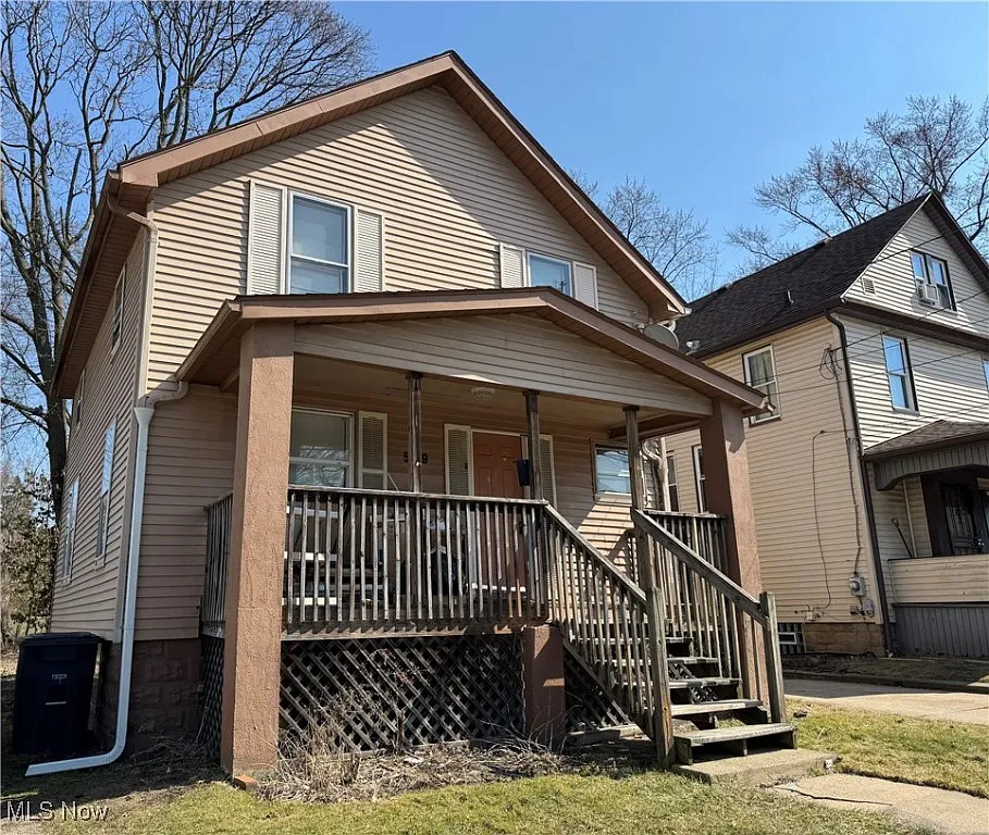 509 Alexander St photo 1