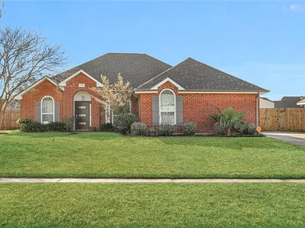 216 Oak Point Dr, La Place, LA 70068