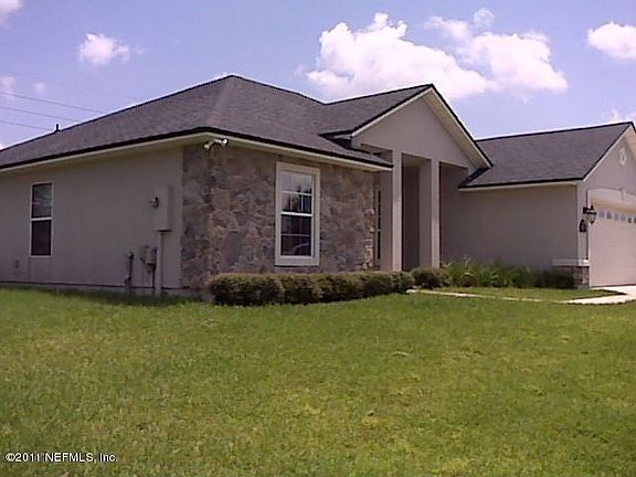 4th image of 675 Martin Lakes Dr E