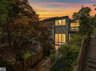 1701 Harvard St NW, Washington, DC 20009