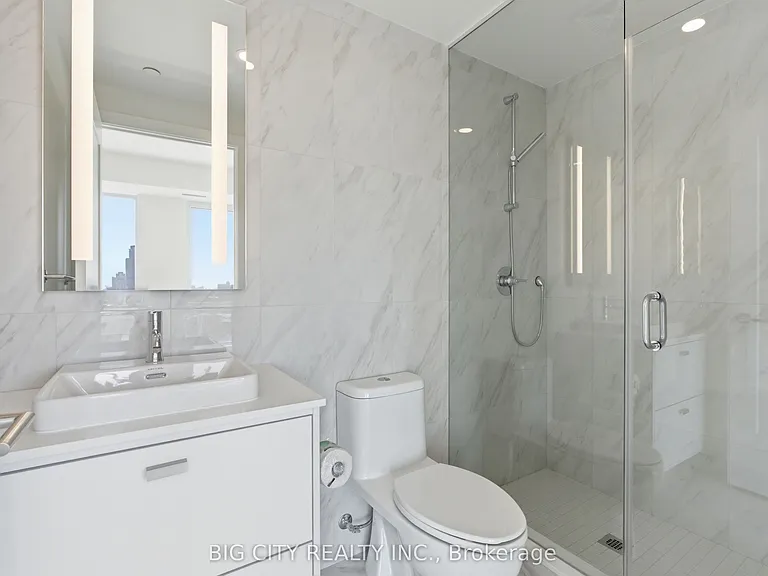 858 Dupont St #705 — Photo 10