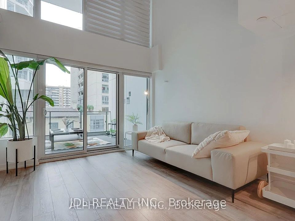 1st image of 77 Shuter St #516
