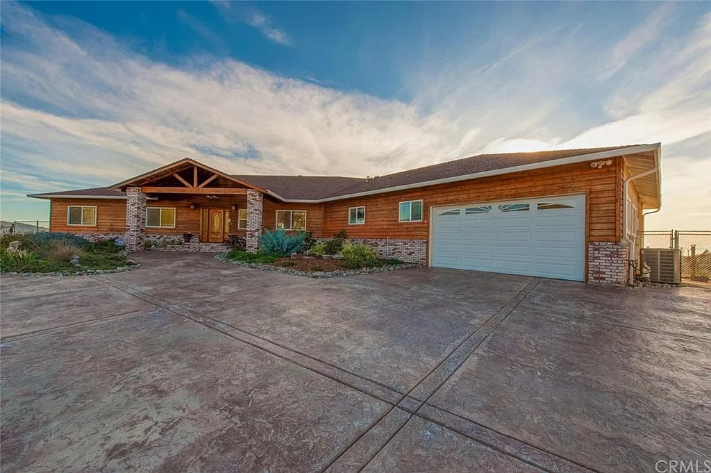 10806 Doreene Ct photo 1