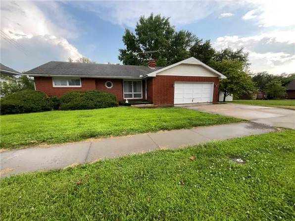 500 W Main St, Maysville, MO 64469