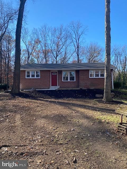 1st image of 176 Nelson Dr