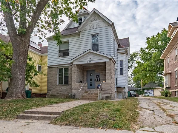 609 W William St, Decatur, IL 62522