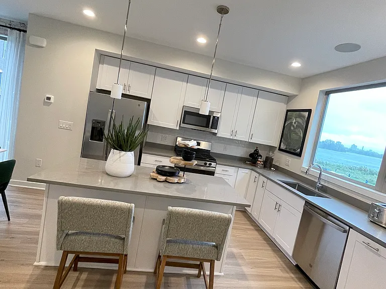 3107 Beachview Ln — Photo 8