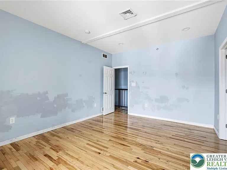 623 Walnut Ave #C2 — Photo 17