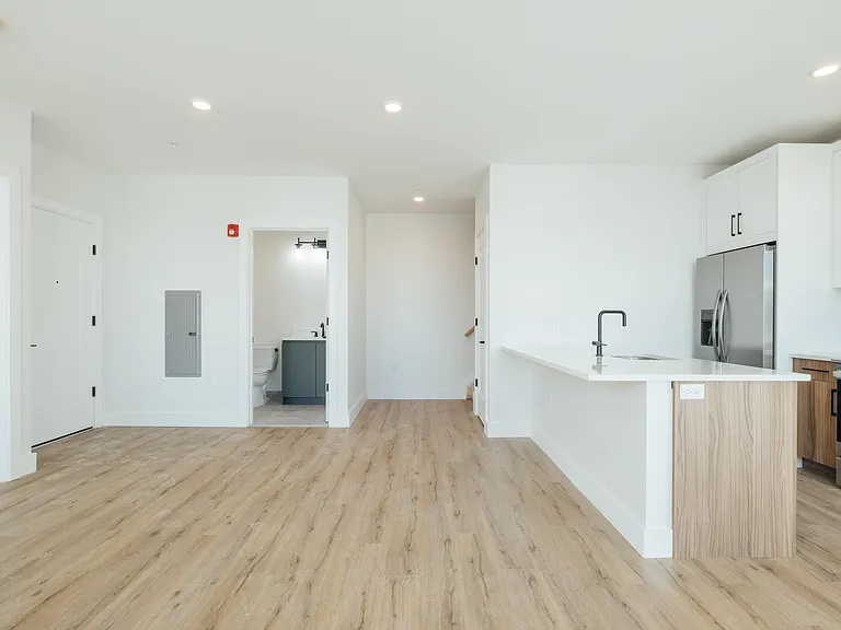 67 Martin Luther King Blvd #204 — Photo 10